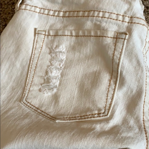 Jeans - Picture 4 of 4